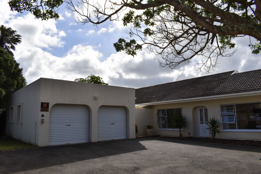 3 Bedroom Property for Sale in Dorchester Heights Eastern Cape